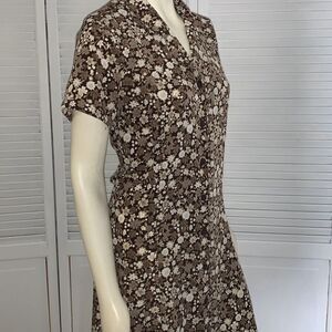 Floral V Neck Button Down Midi Dress Size 12